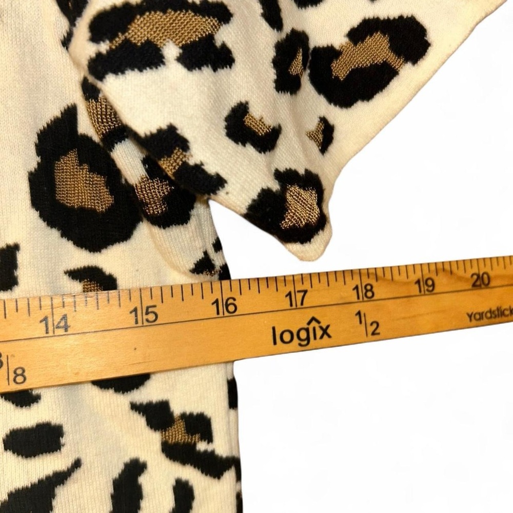 Anthropologie White and Brown Leopard Print Tee - Picture 5 of 7